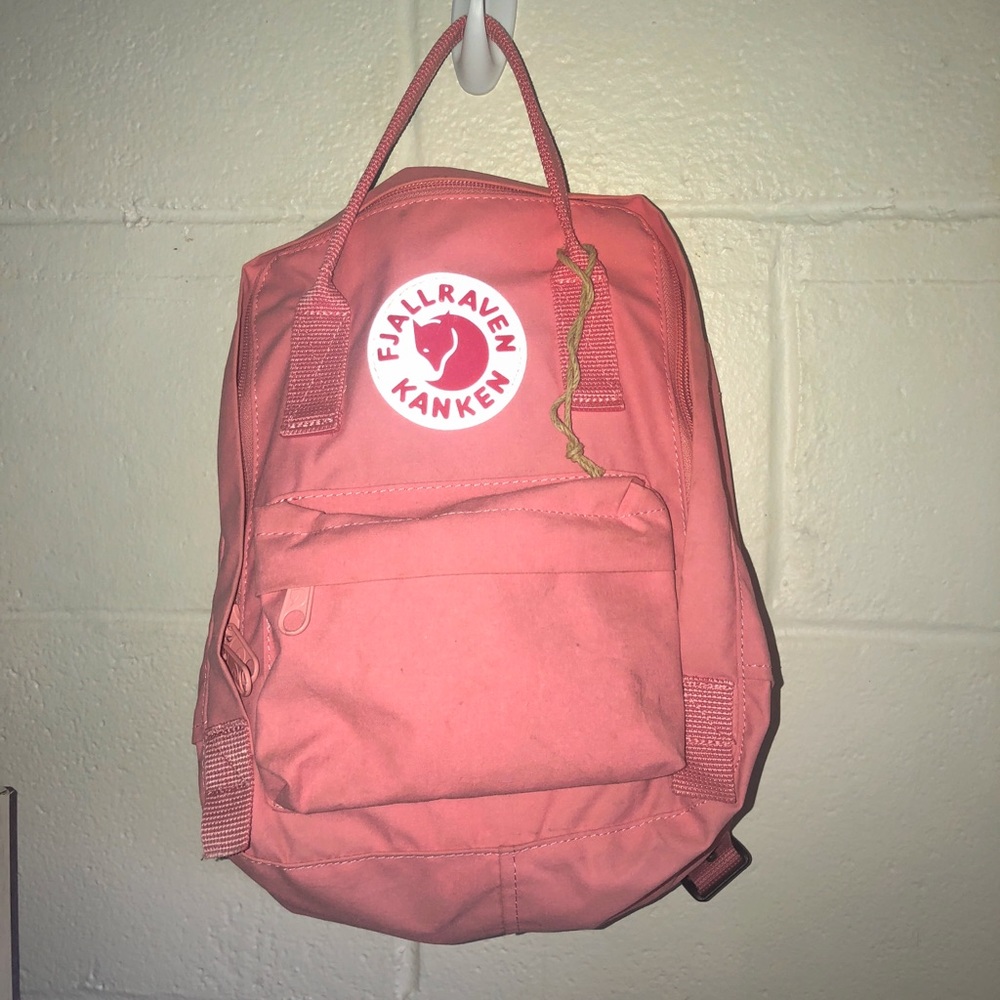 Fjallraven Kanken mini backpack pink